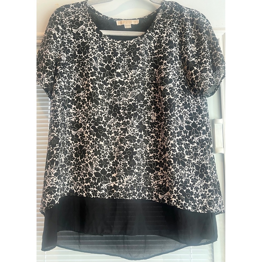MICHAEL KORS Women's Black Ditsy Print Layered Split Back Blouse Fly 
Back Sz S